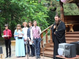 Вручение аттестатов выпускникам православной гимназии г. Дубны